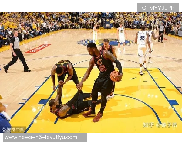 维拉纽瓦称里夫斯当前实力超越乔治引发热议